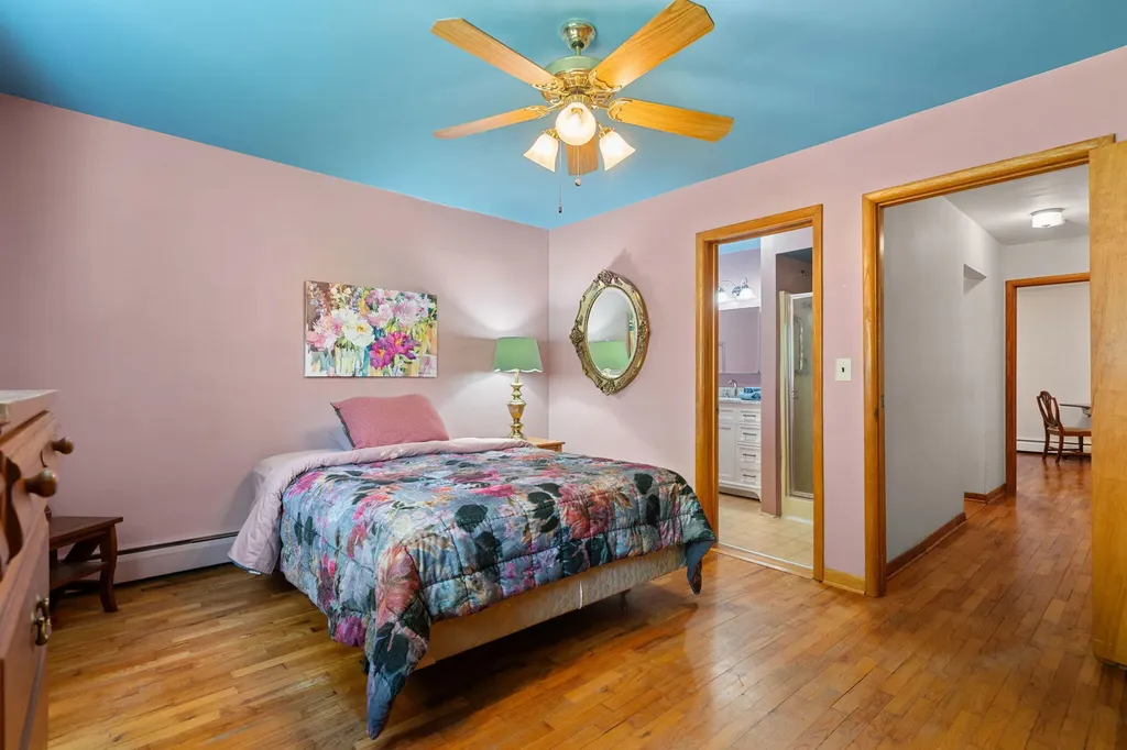 4271 Willis Road York Charter Township MI 48160
