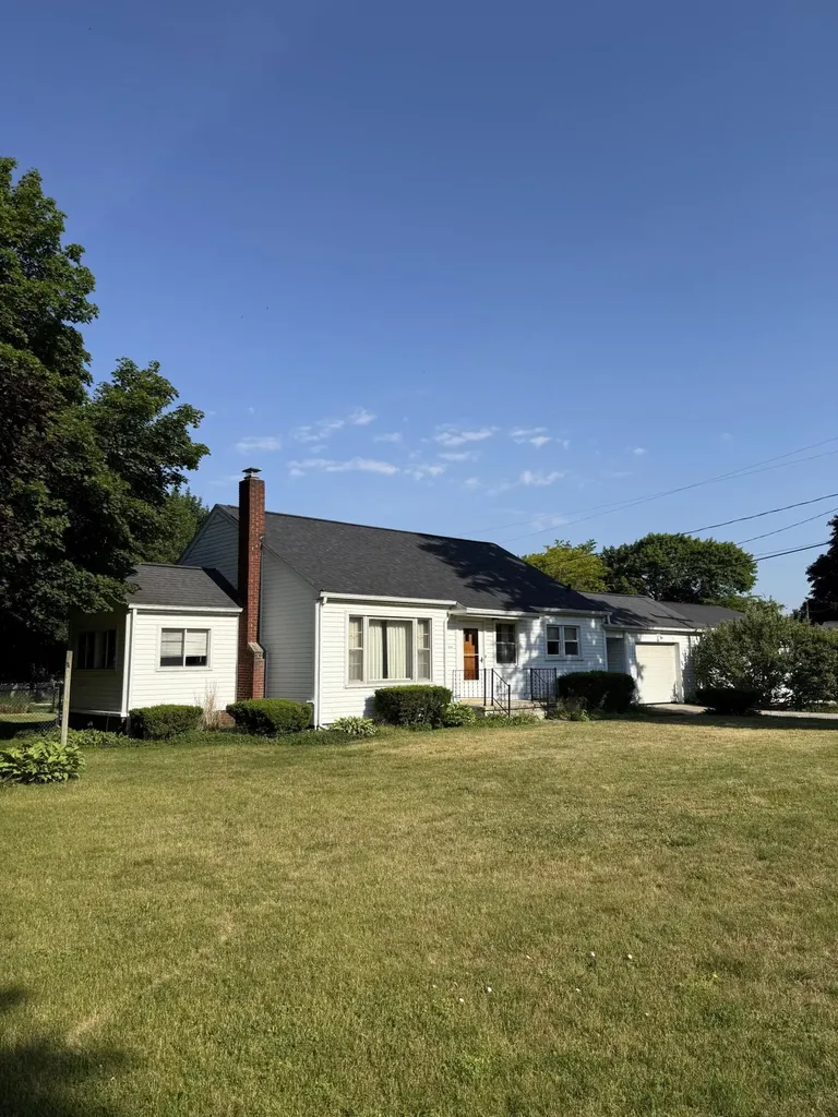 2326 Sunset Lane Madison Charter Township MI 49221