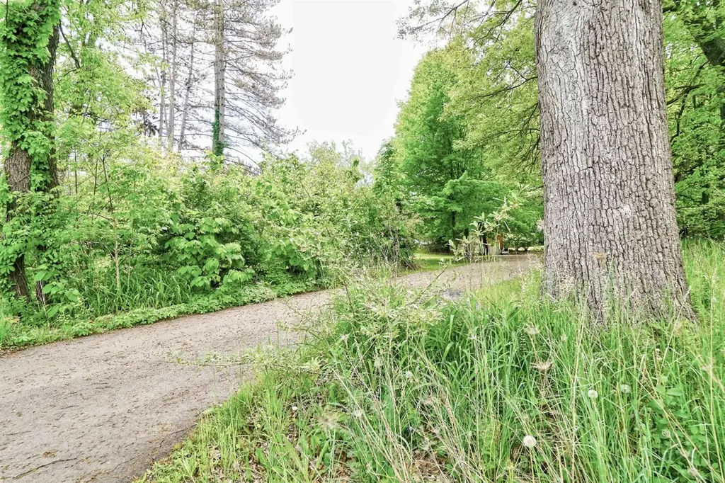 8235 N Territorial Road Webster Township MI 48130