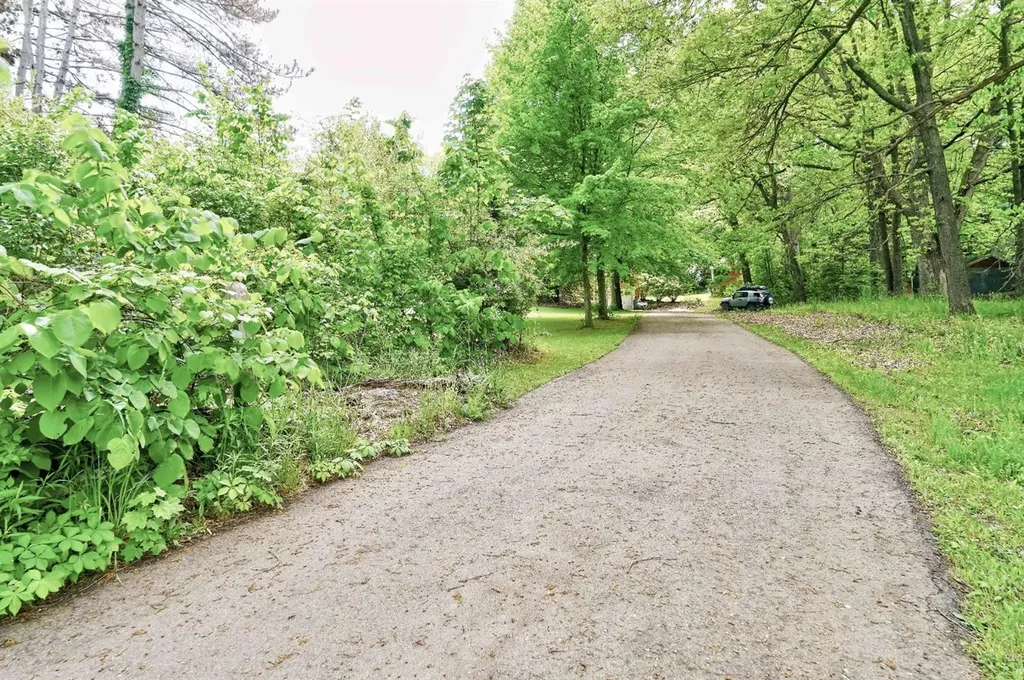 8235 N Territorial Road Webster Township MI 48130
