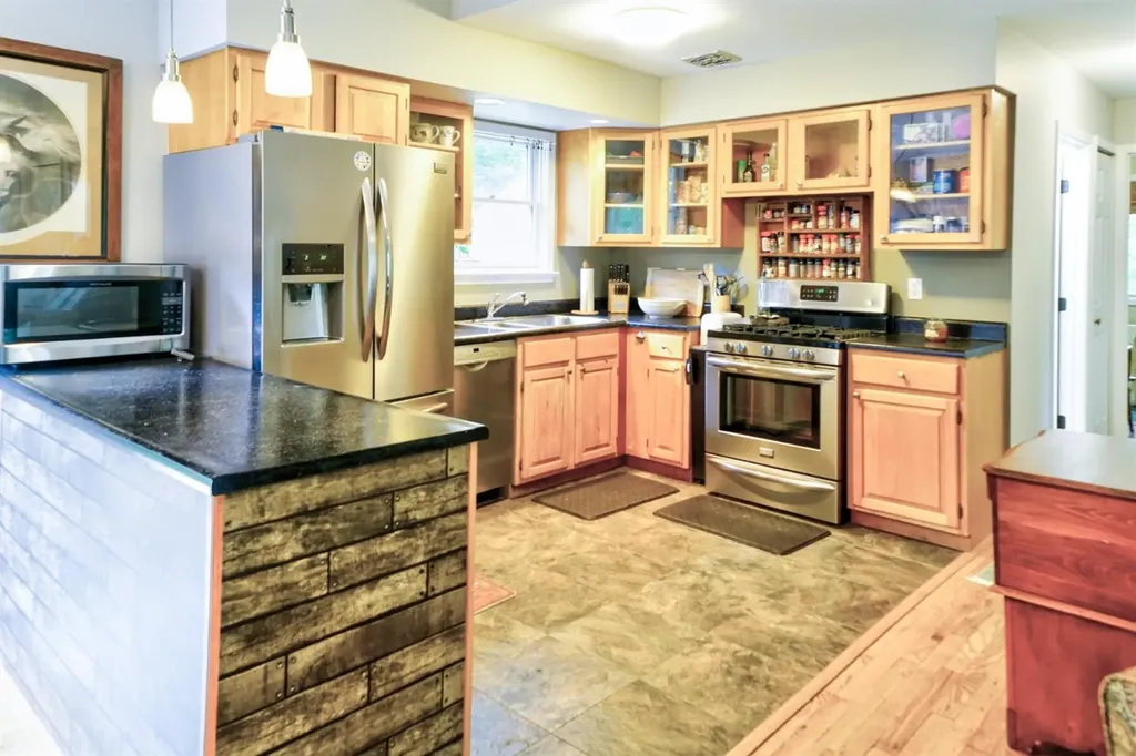 8235 N Territorial Road Webster Township MI 48130