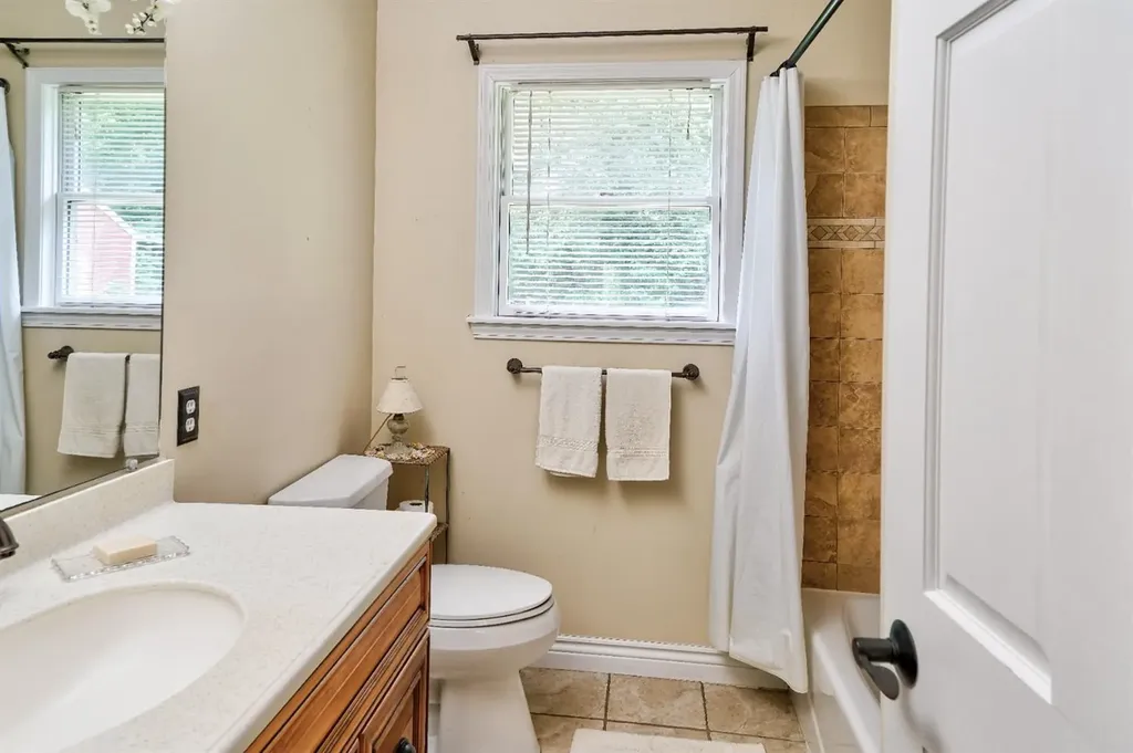 8235 N Territorial Road Webster Township MI 48130
