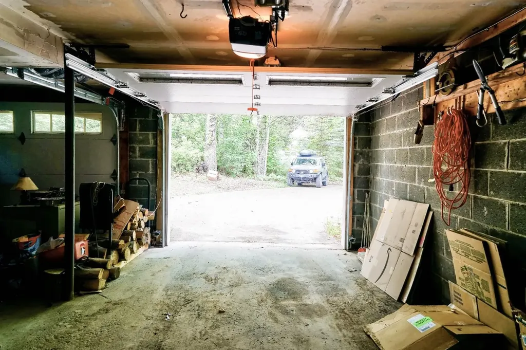 8235 N Territorial Road Webster Township MI 48130