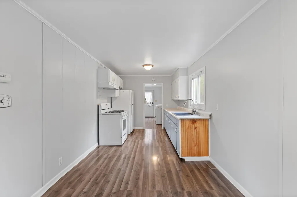 3428 Sunnyheart Avenue Leoni Township MI 49202
