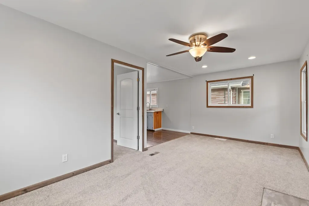 3428 Sunnyheart Avenue Leoni Township MI 49202