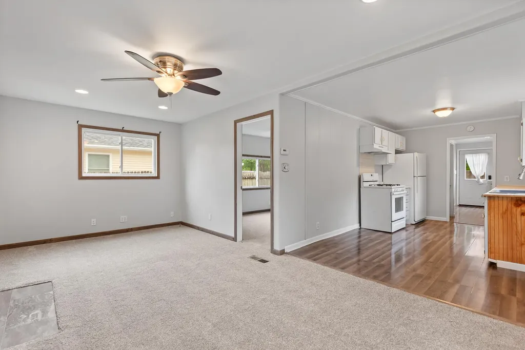 3428 Sunnyheart Avenue Leoni Township MI 49202