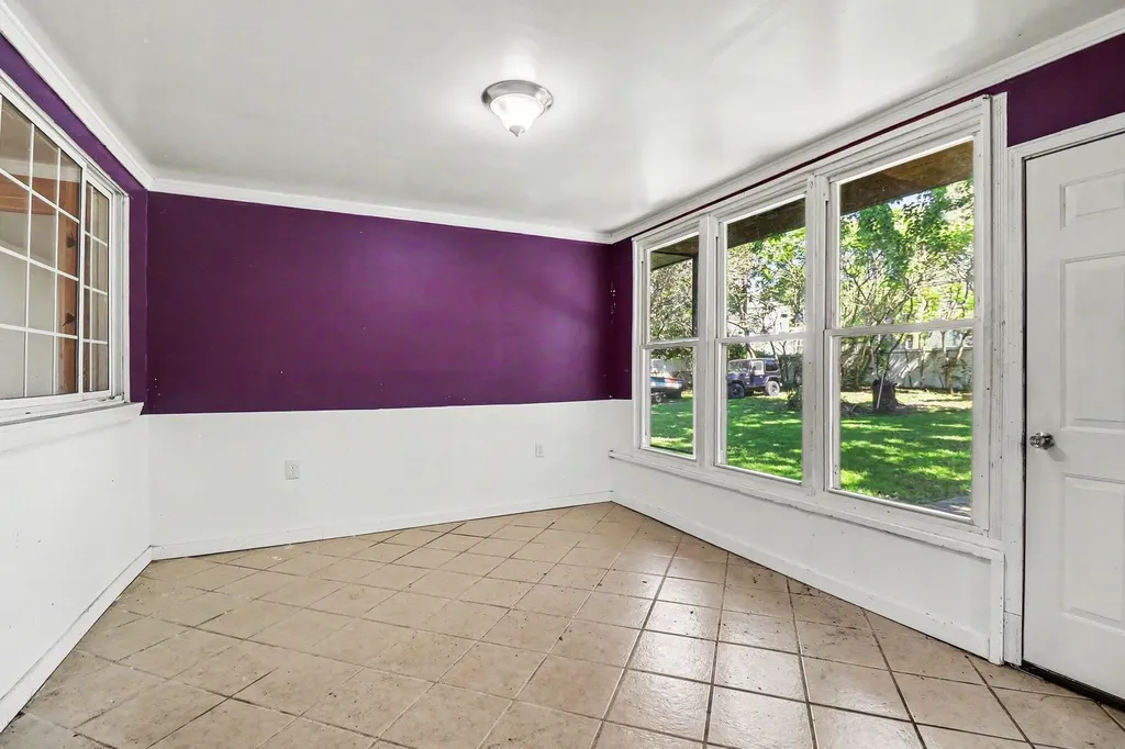 33700 Beechwood Street Westland City MI 48185