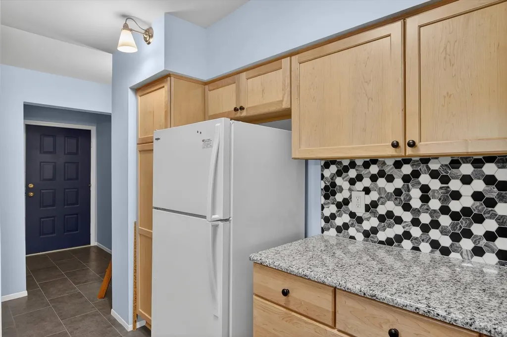 350 Briarcrest Drive Ann Arbor City MI 48104