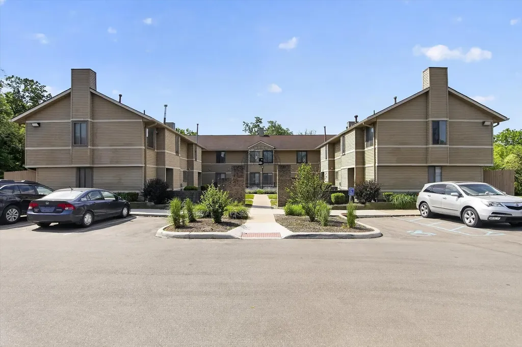 350 Briarcrest Drive Ann Arbor City MI 48104