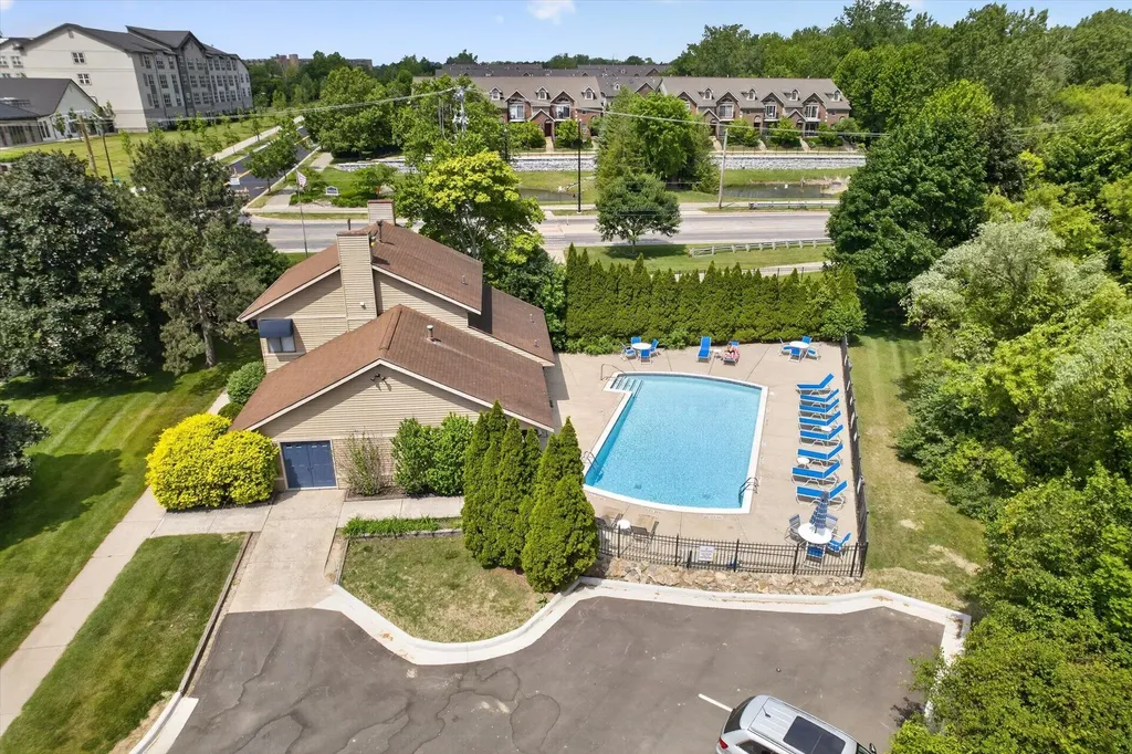 350 Briarcrest Drive Ann Arbor City MI 48104