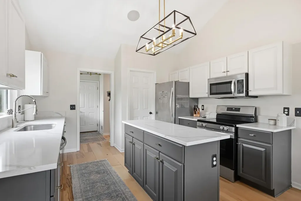 2707 Morel Drive Highland Charter Township MI 48356