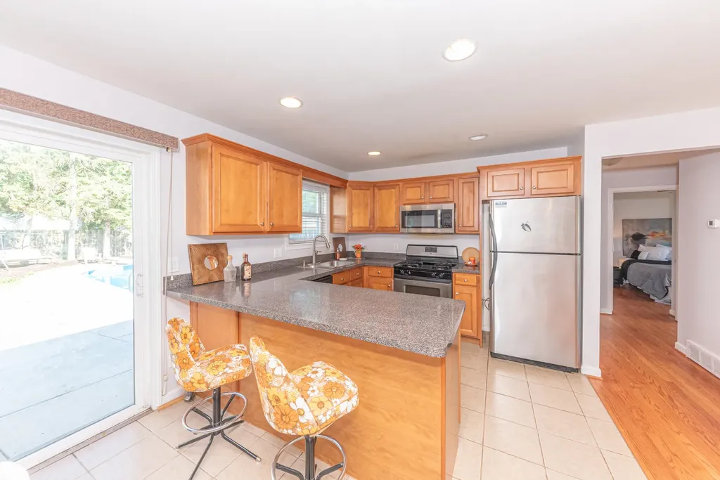 622 Rosemont Avenue Saline City MI 48176