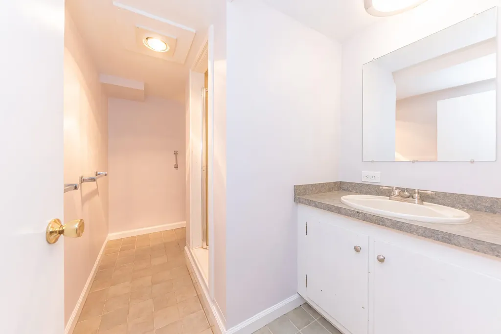622 Rosemont Avenue Saline City MI 48176
