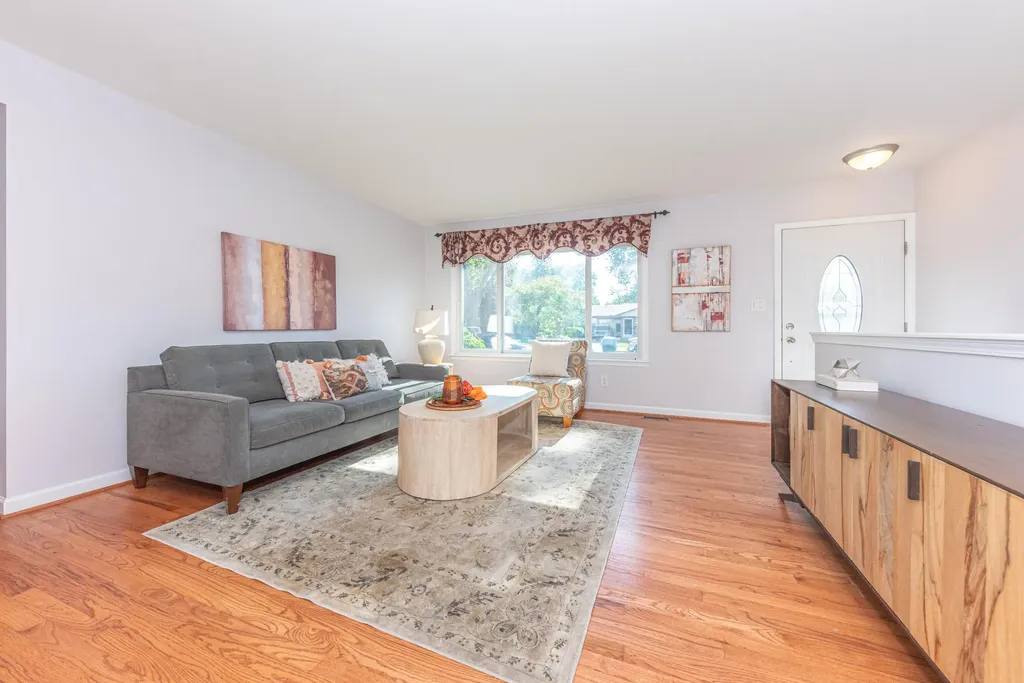 622 Rosemont Avenue Saline City MI 48176