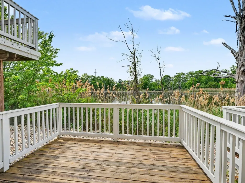 174 Burwyck Park Drive Saline City MI 48176