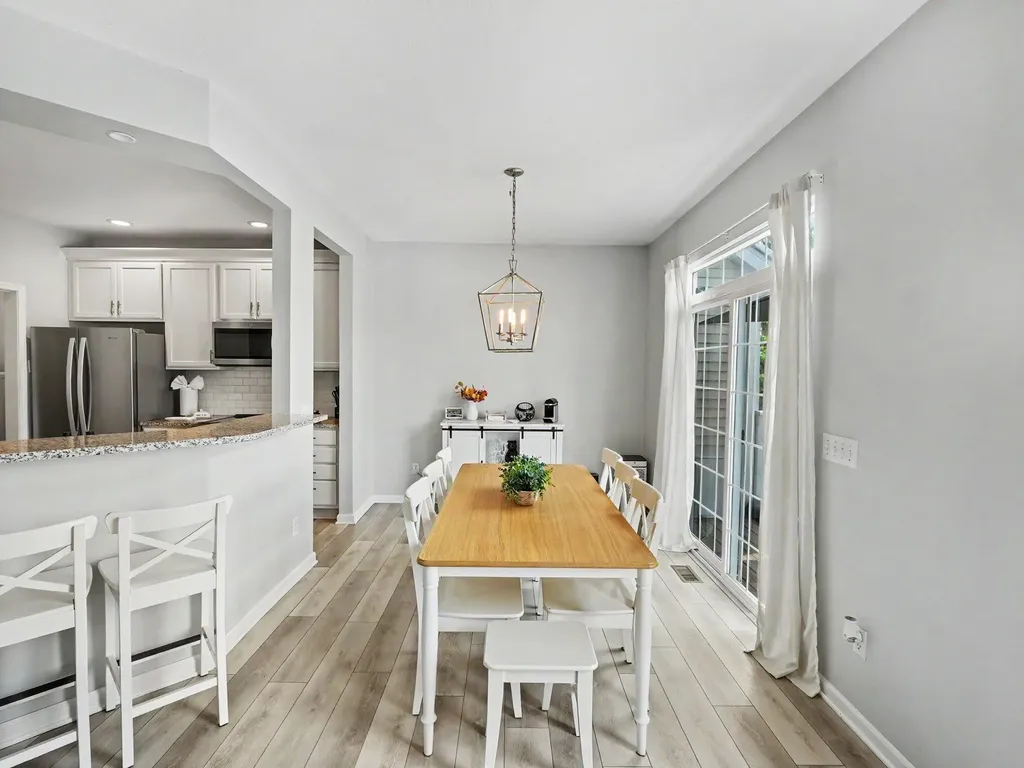 174 Burwyck Park Drive Saline City MI 48176