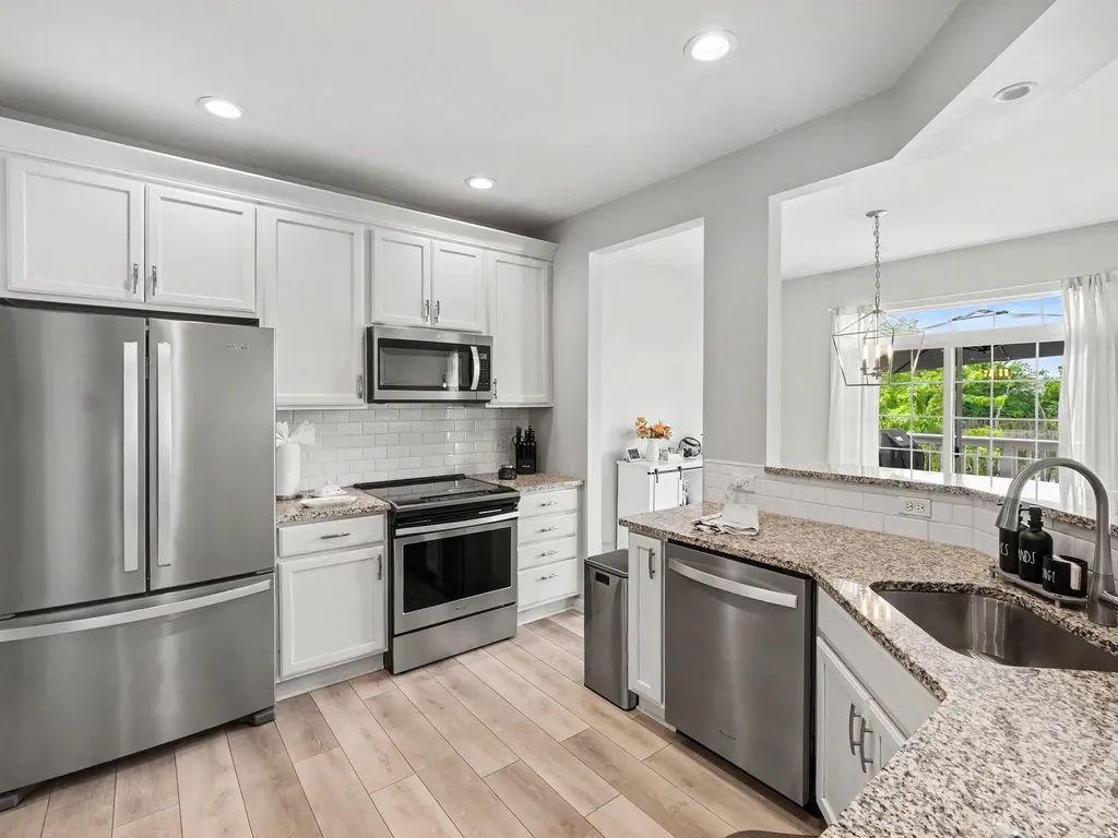 174 Burwyck Park Drive Saline City MI 48176