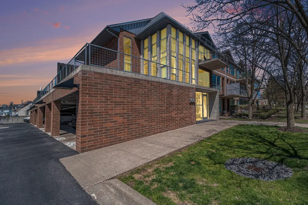 300 Hamilton Street Plymouth City MI 48170