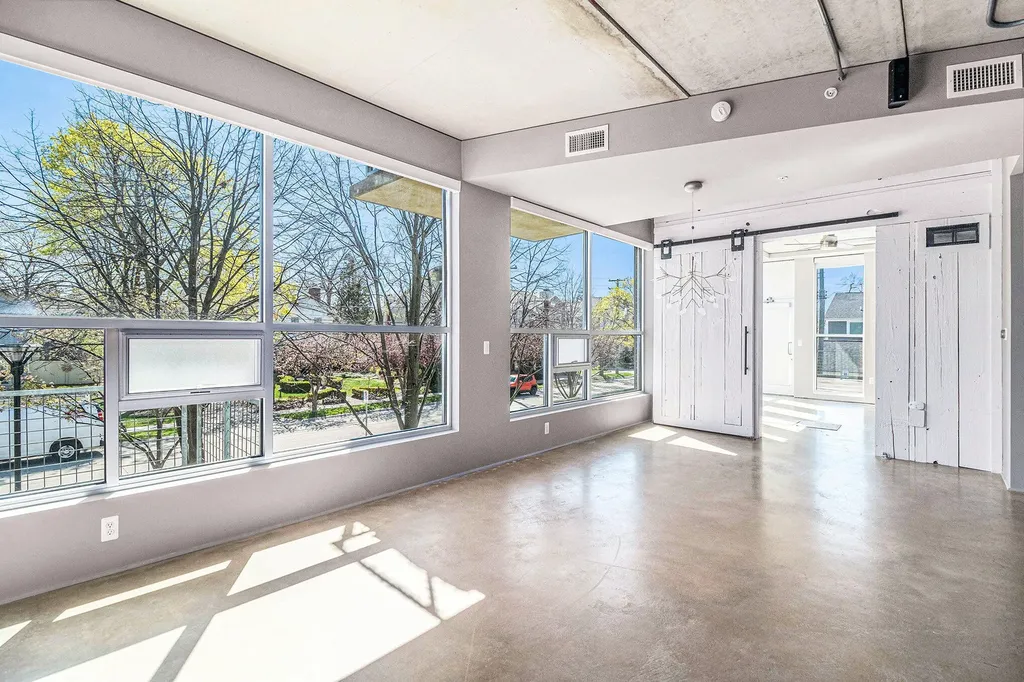 300 Hamilton Street Plymouth City MI 48170