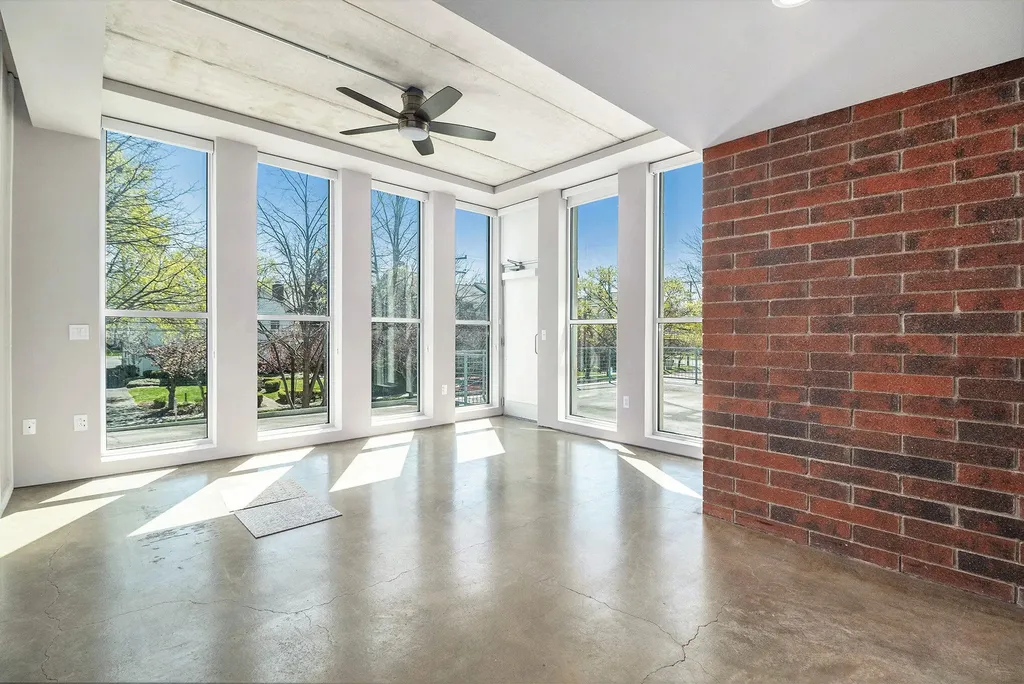 300 Hamilton Street Plymouth City MI 48170