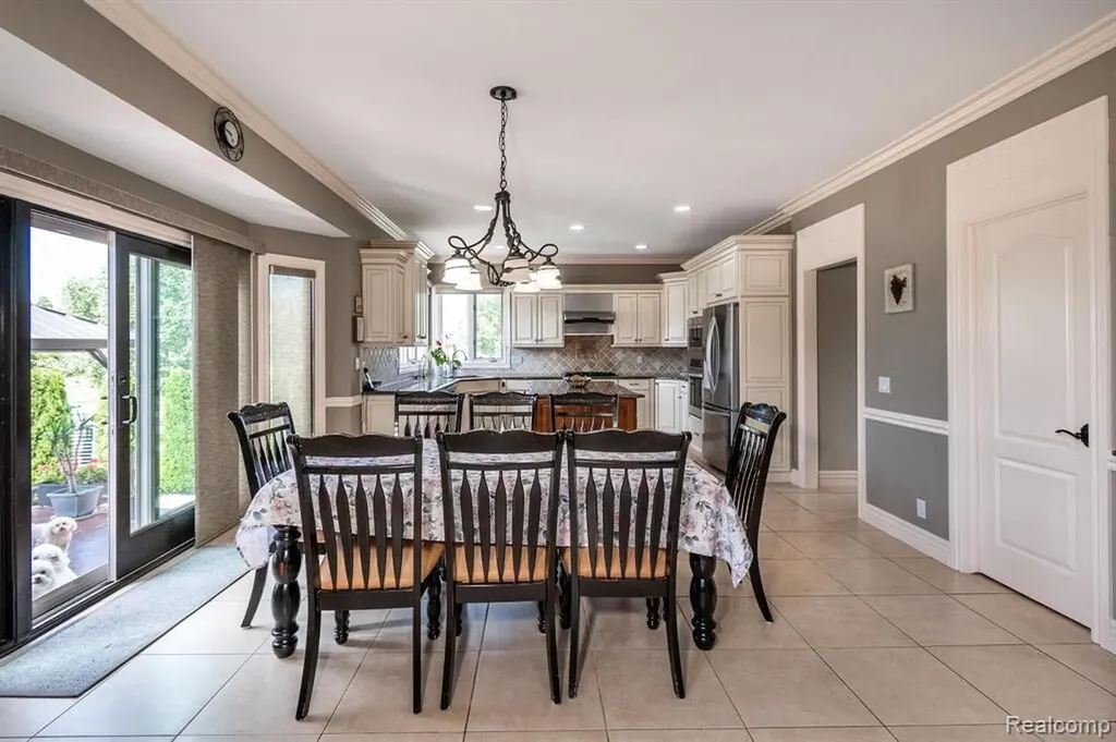 57629 Stonebriar Drive Washington Township MI 48094