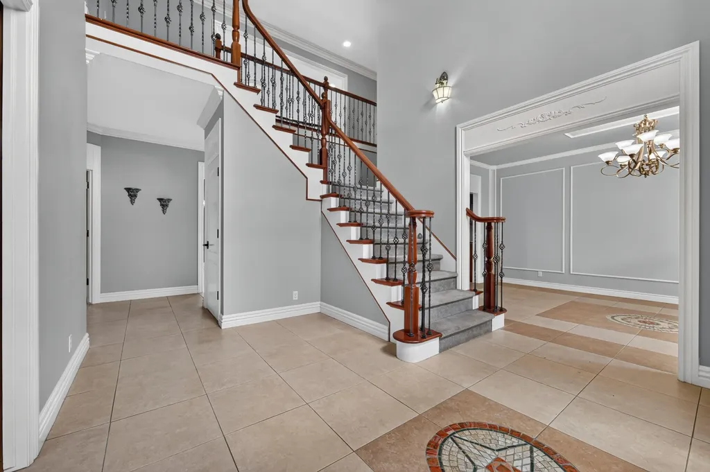 57629 Stonebriar Drive Washington Township MI 48094