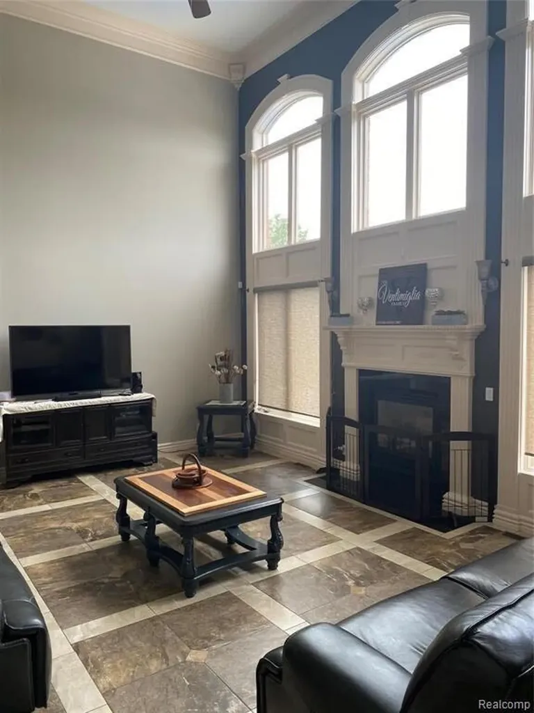 57629 Stonebriar Drive Washington Township MI 48094