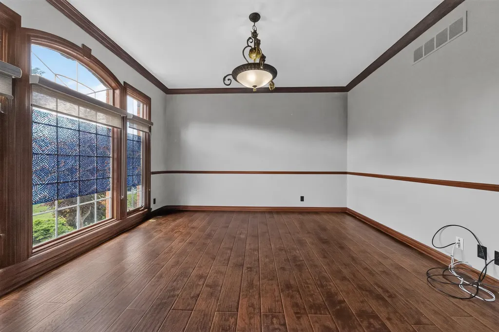 57629 Stonebriar Drive Washington Township MI 48094
