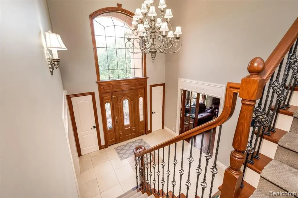 57629 Stonebriar Drive Washington Township MI 48094