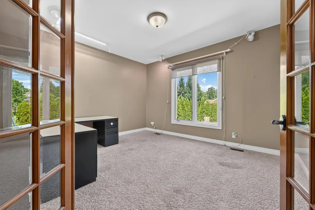 57629 Stonebriar Drive Washington Township MI 48094