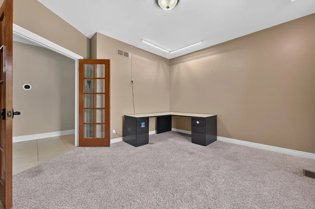 57629 Stonebriar Drive Washington Township MI 48094