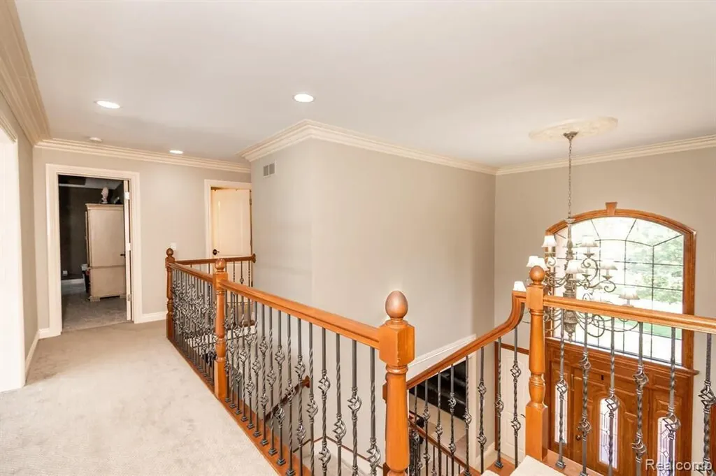57629 Stonebriar Drive Washington Township MI 48094