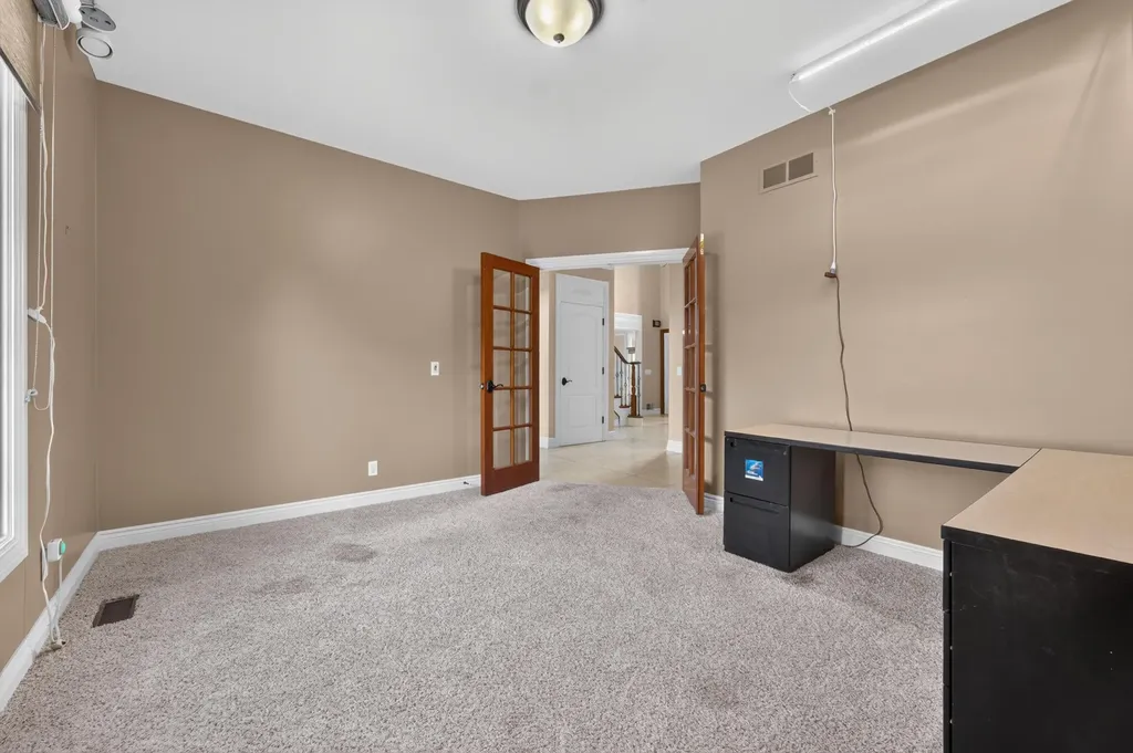 57629 Stonebriar Drive Washington Township MI 48094