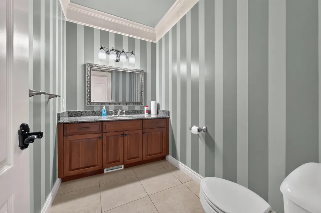 57629 Stonebriar Drive Washington Township MI 48094
