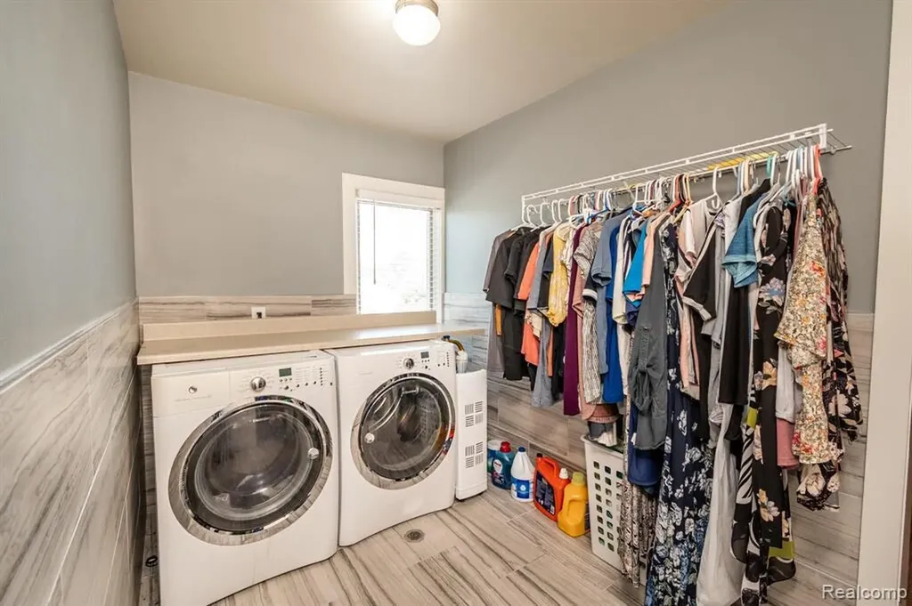 57629 Stonebriar Drive Washington Township MI 48094