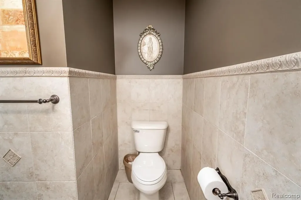 57629 Stonebriar Drive Washington Township MI 48094