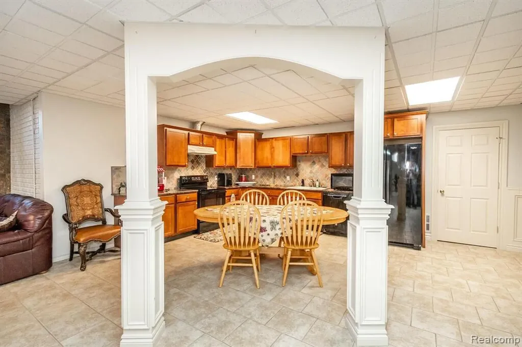 57629 Stonebriar Drive Washington Township MI 48094