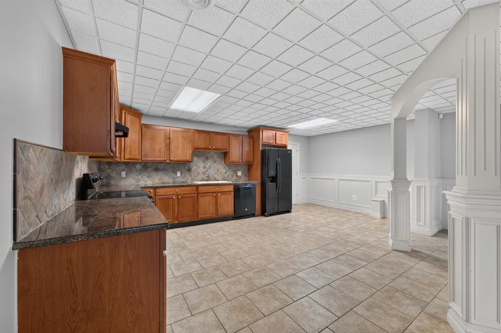 57629 Stonebriar Drive Washington Township MI 48094