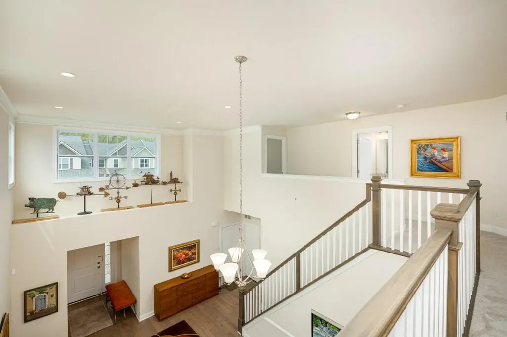 3031 N Spurway Drive Ann Arbor City MI 48105