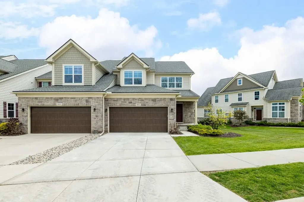 3031 N Spurway Drive Ann Arbor City MI 48105