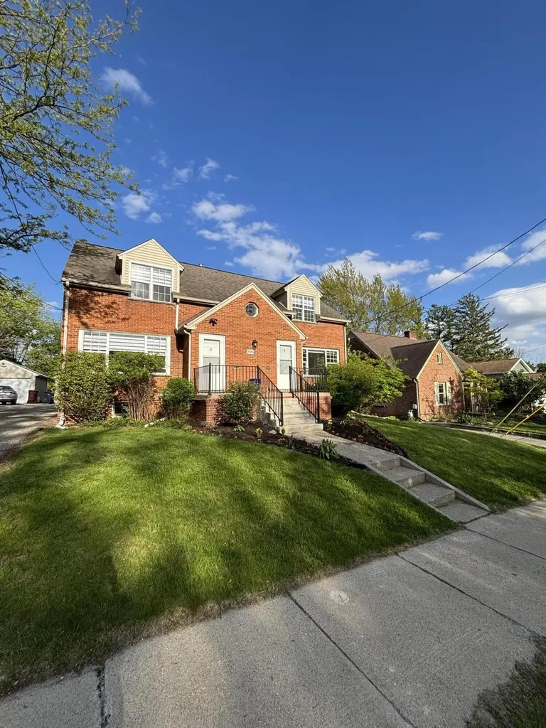 908 Spring Street Ann Arbor City MI 48103