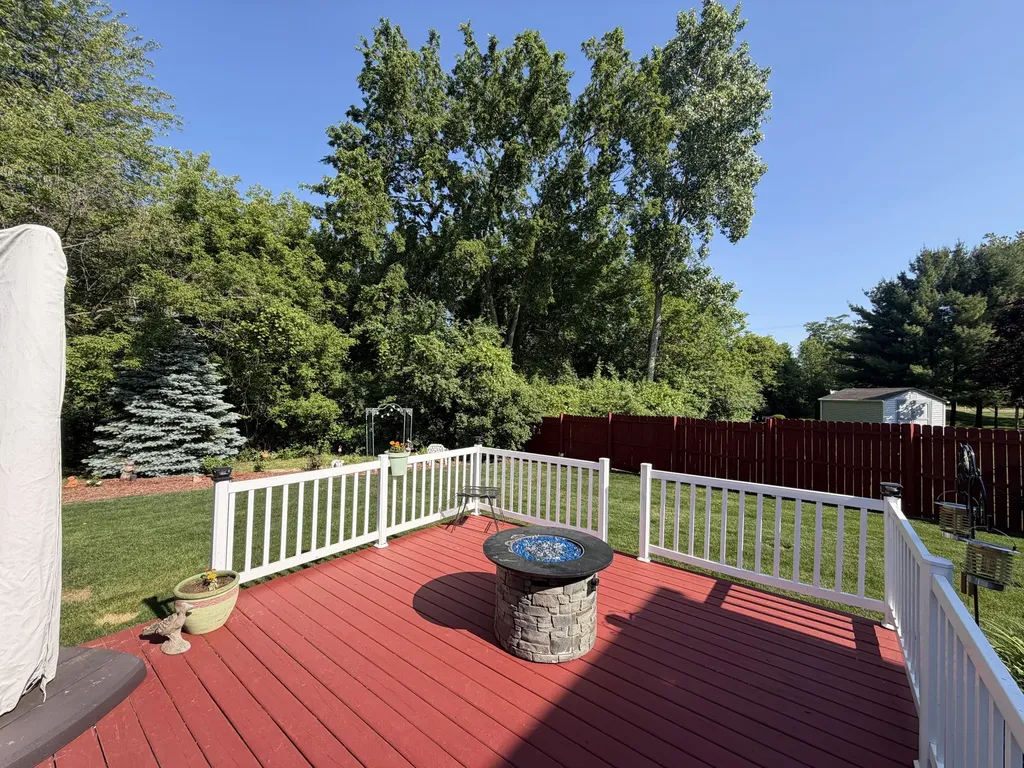 7114 Copper Creek Drive Ypsilanti Charter Township MI 48197