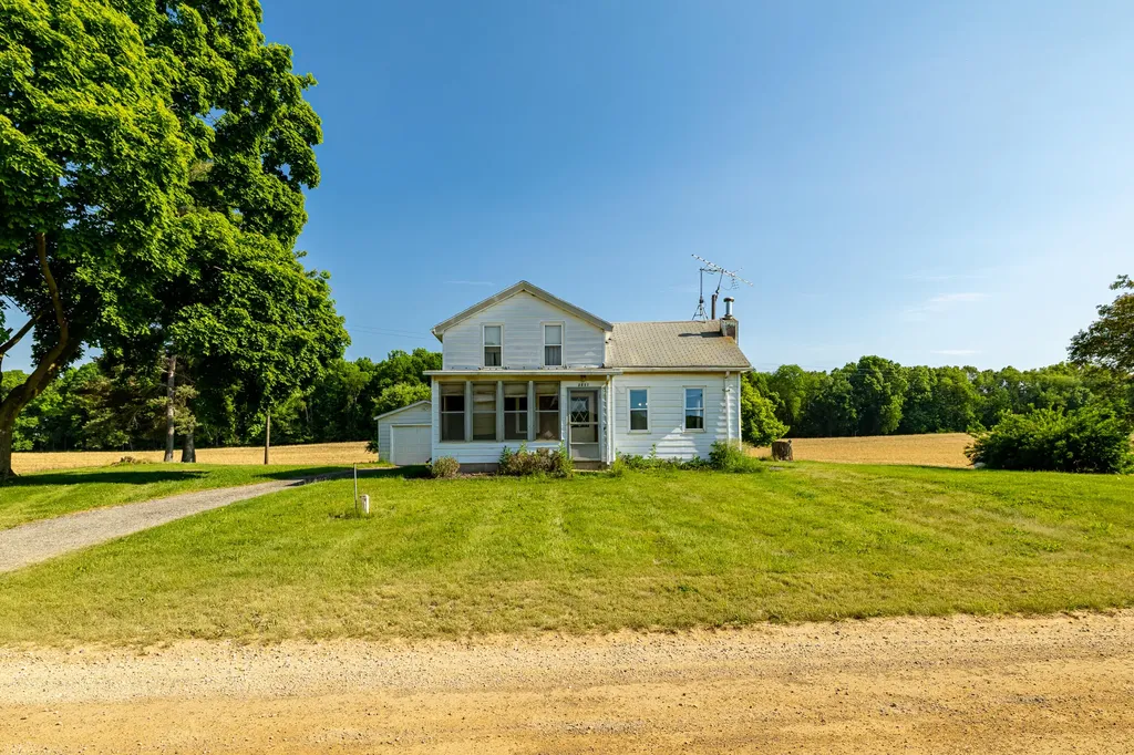 2851 N Dancer Road Lima Township MI 48130