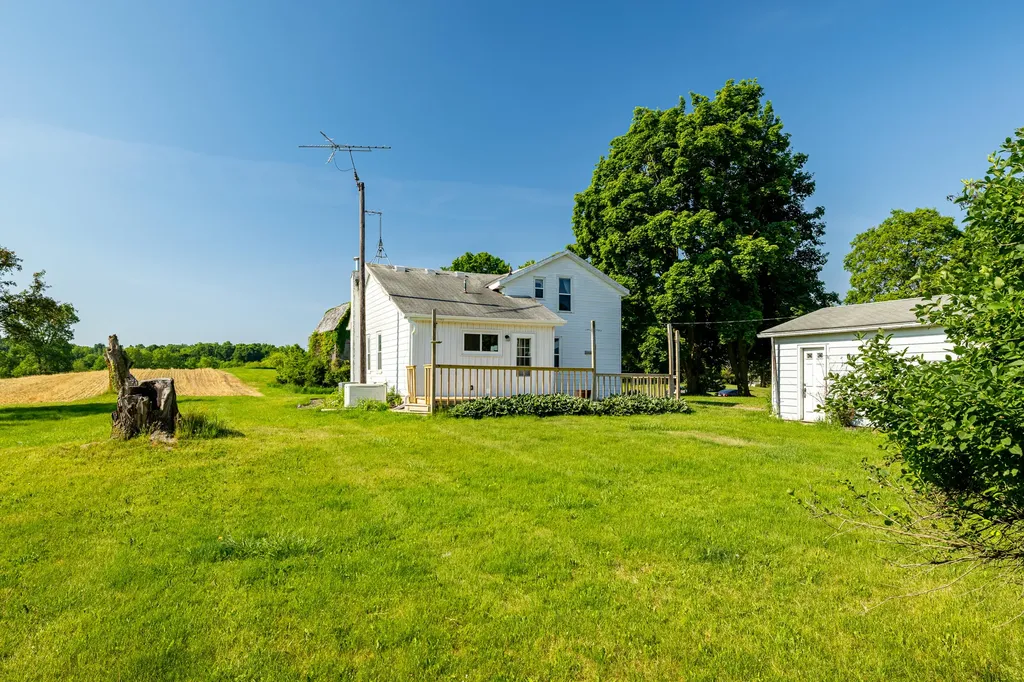 2851 N Dancer Road Lima Township MI 48130