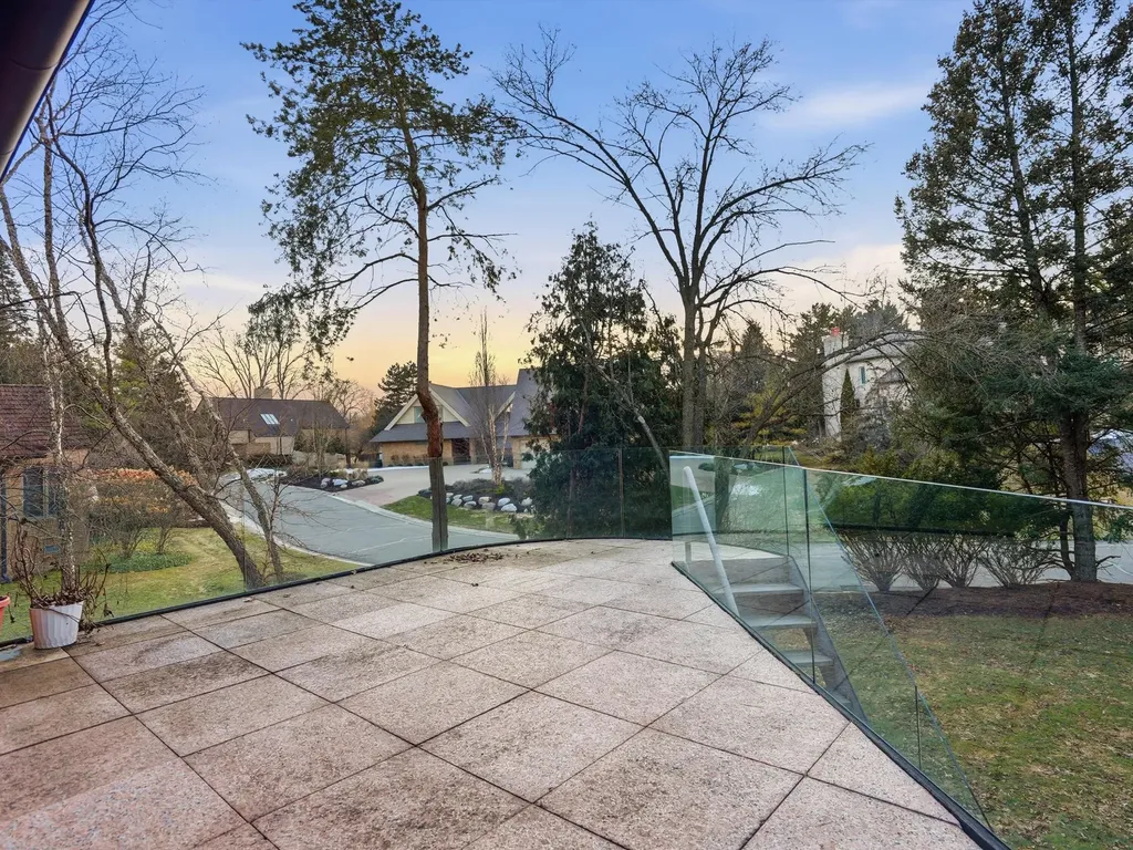 4708 Buckby Cross Bloomfield Charter Township MI 48302