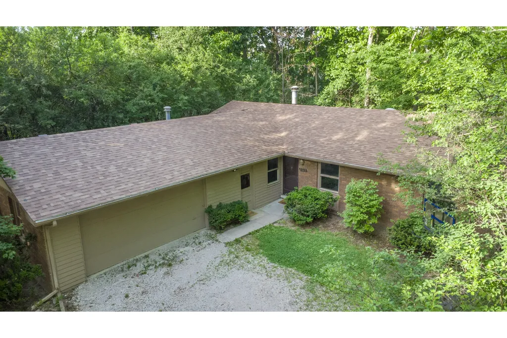 2545 Powell Avenue Ann Arbor City MI 48104