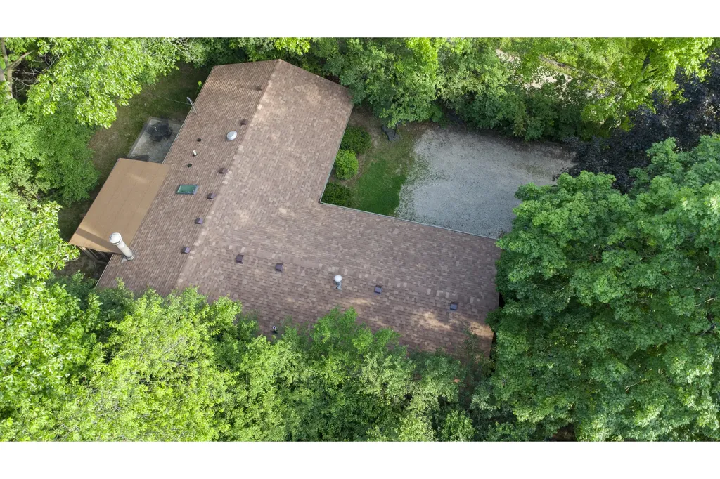 2545 Powell Avenue Ann Arbor City MI 48104