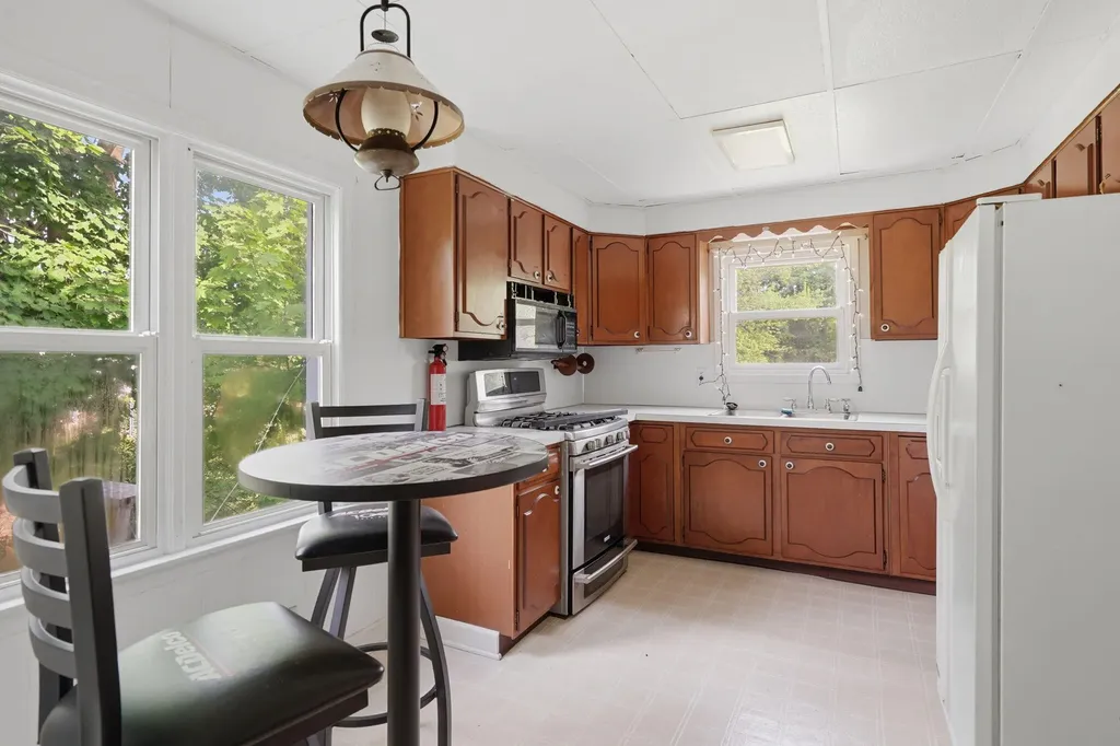 1158 W Reid Road Flint Charter Township MI 48507