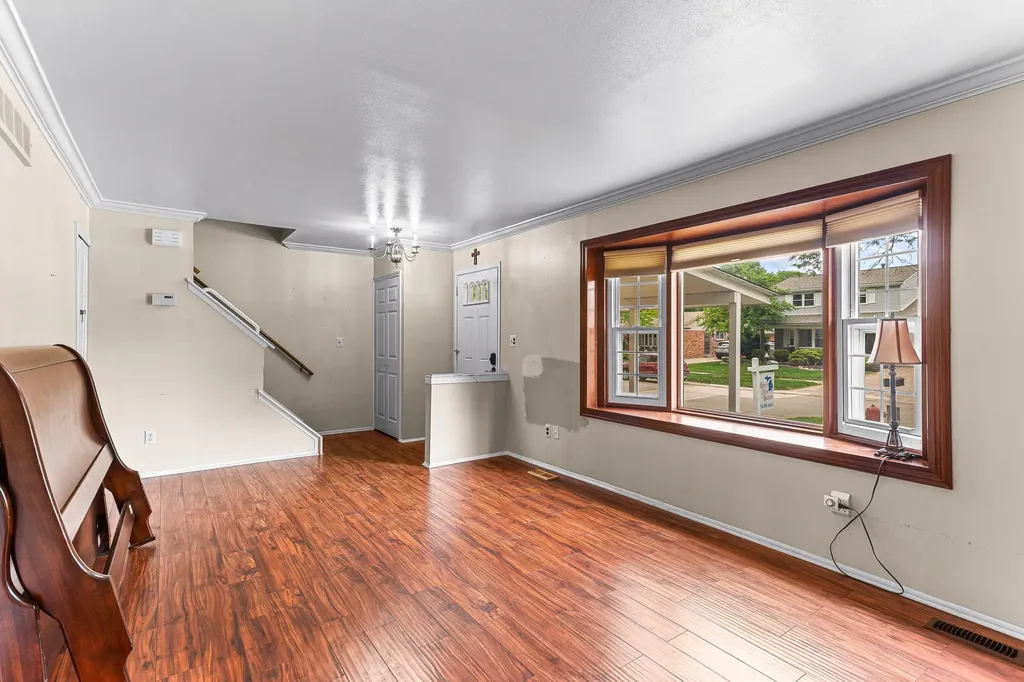 39805 Coronation Road Canton Charter Township MI 48188