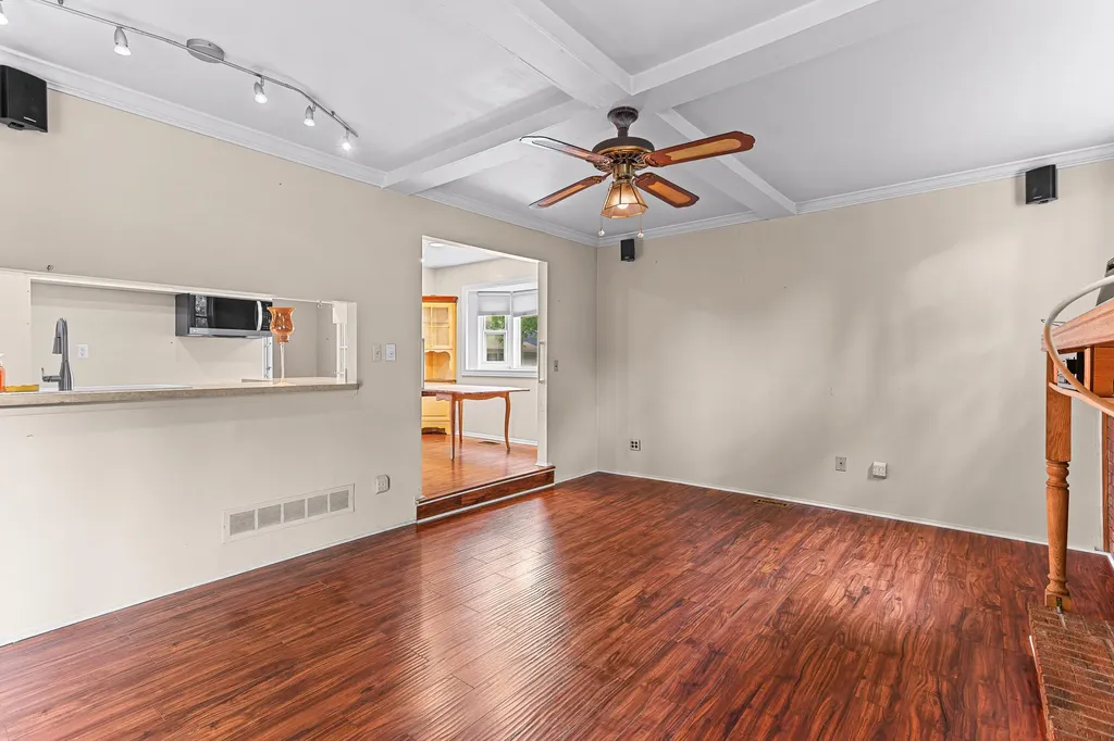 39805 Coronation Road Canton Charter Township MI 48188